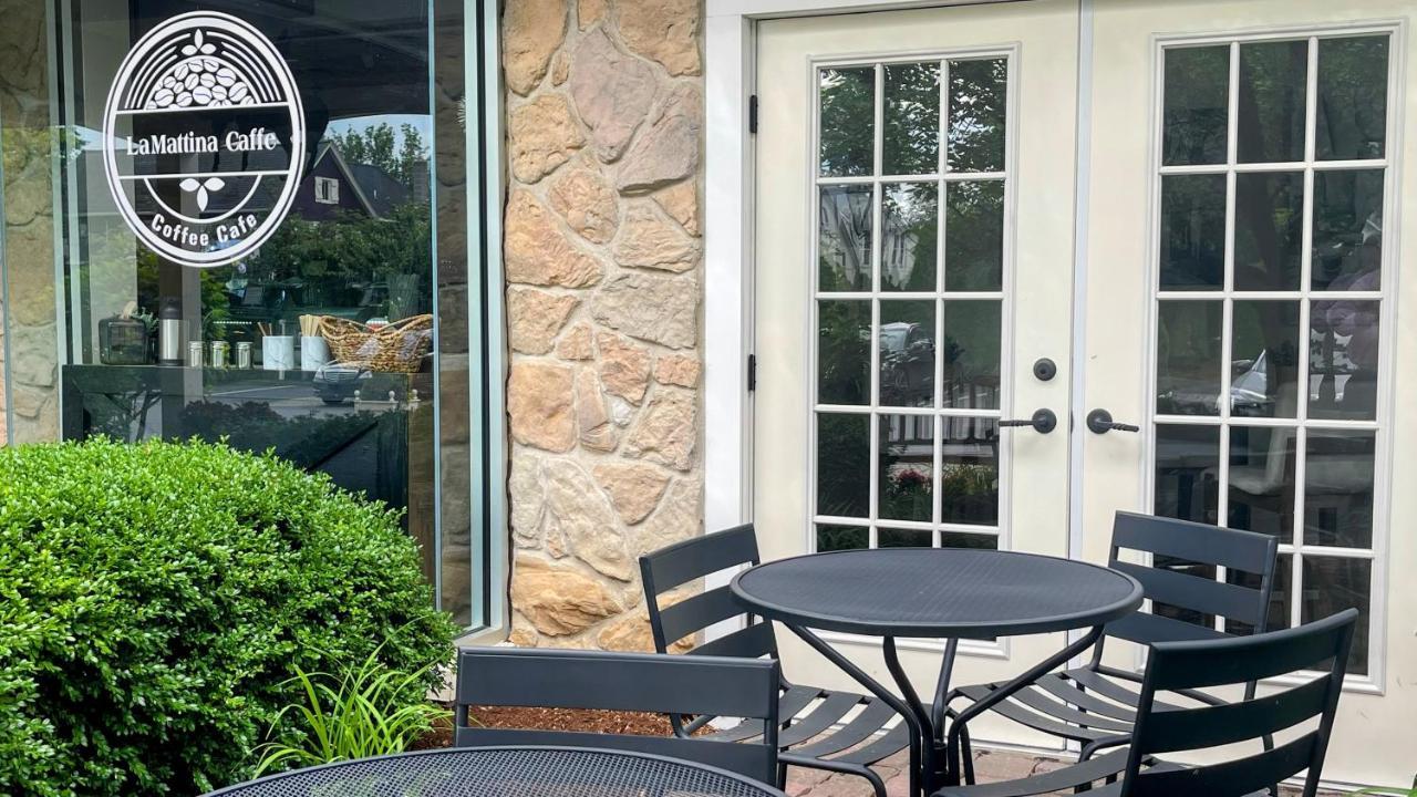The Inn At Leola Village, A Historic Hotel Of America Exteriör bild